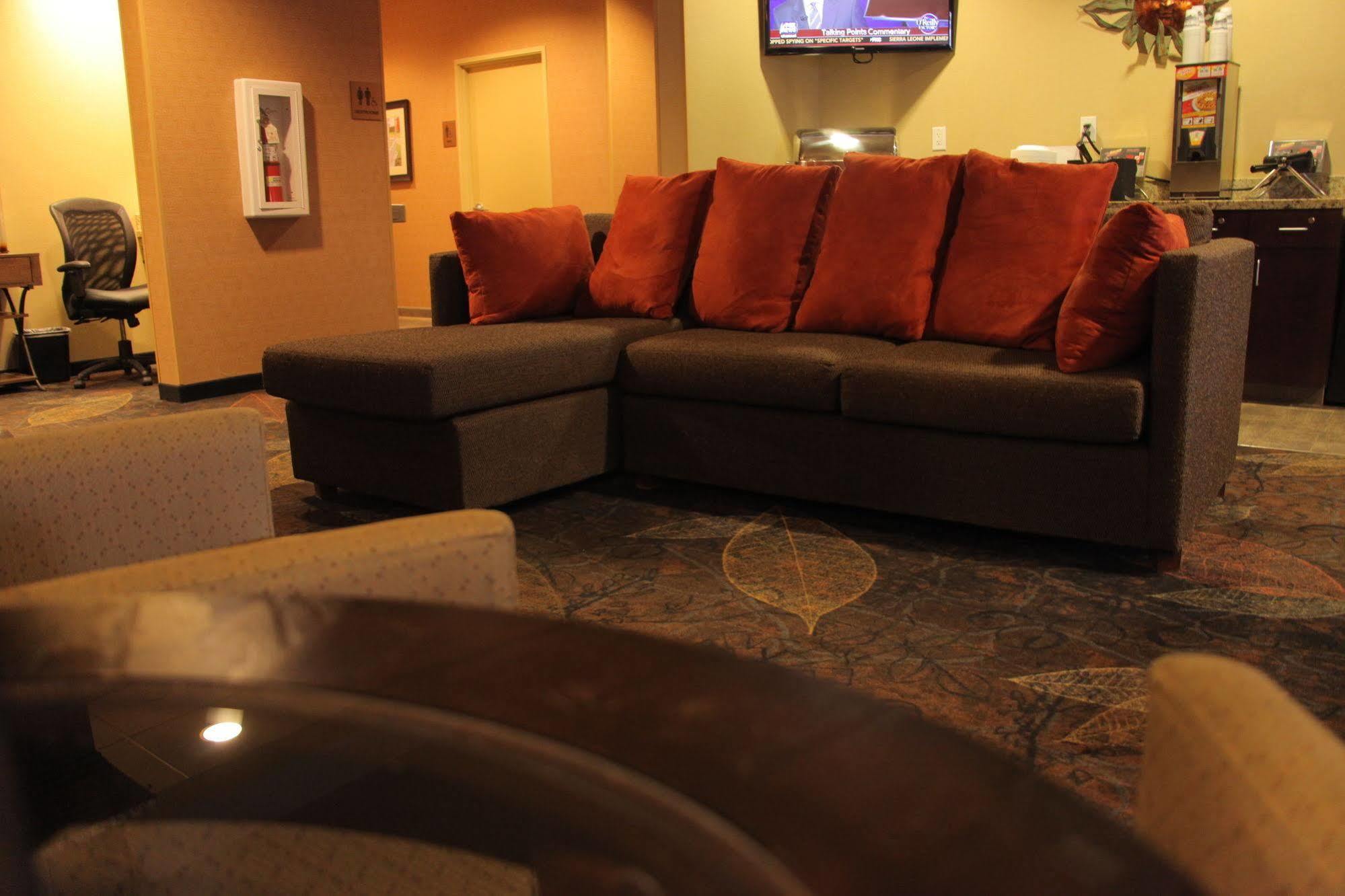 Little Missouri Inn & Suites Watford City Εξωτερικό φωτογραφία