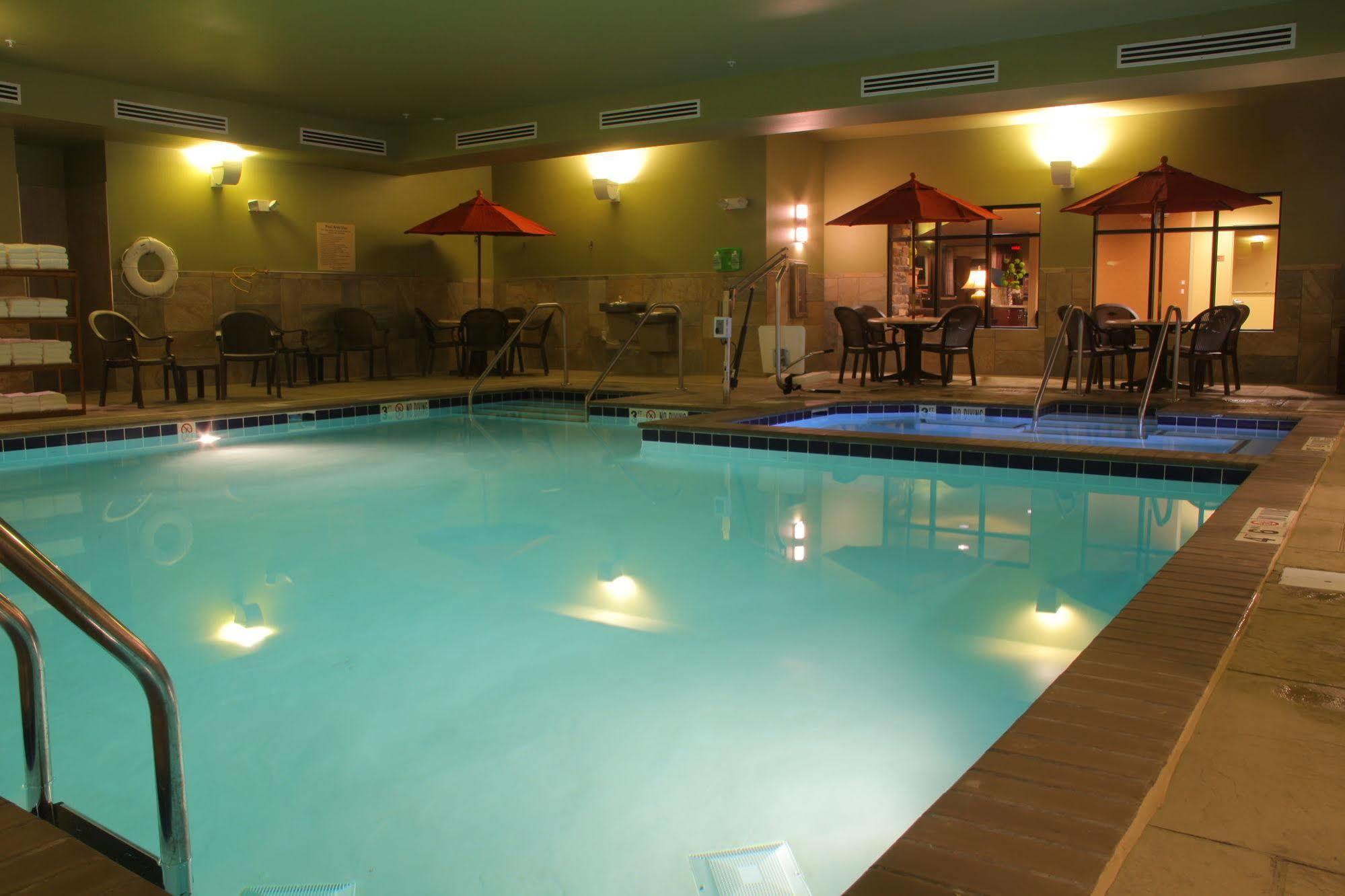 Little Missouri Inn & Suites Watford City Εξωτερικό φωτογραφία